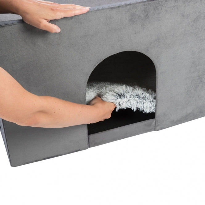 Trixie Höhle Harvey mit Treppe (135×47×50 cm) – Gelenkschonende Einstiegshilfe & Kuschelhöhle für Hunde & Katzen